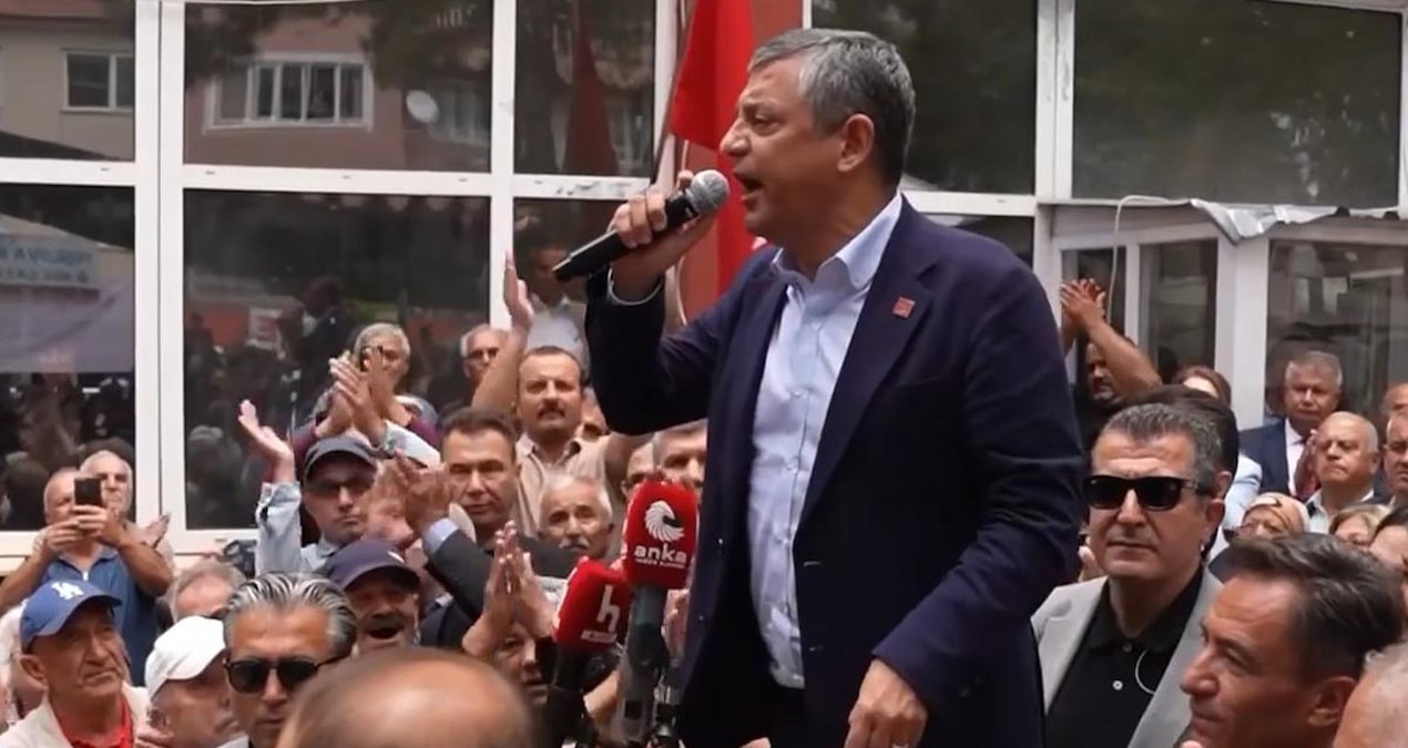 Özgür Özel’den dikkat çeken ‘bank’ çıkışı: Alkış tufanı koptu