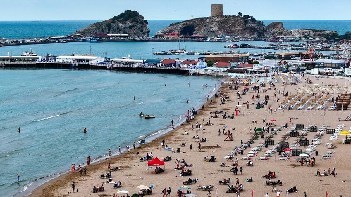 İstanbul'da denize girilebilecek 95 güvenli yer açıklandı