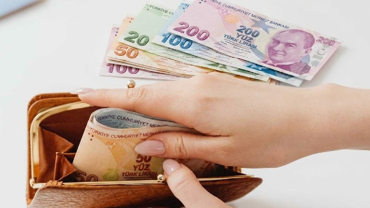 Psikologlara göre cüzdanınızdaki bu alışkanlık takıntıya işaret ediyor