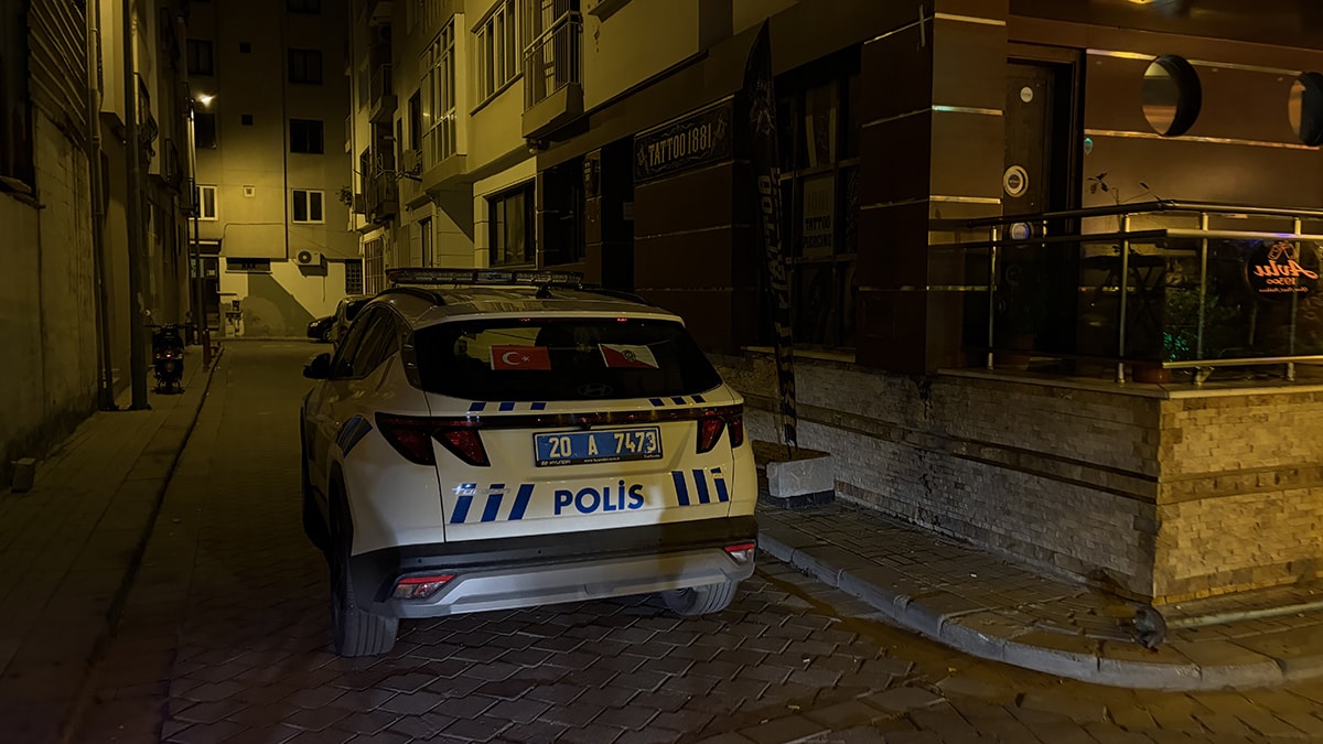 Restorana silahlı saldırı: 5 yaralı