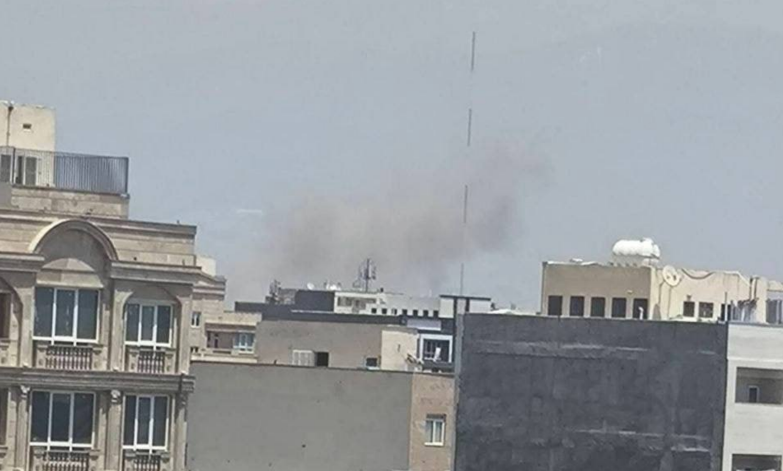 Tahran'dan dumanlar yükseliyor