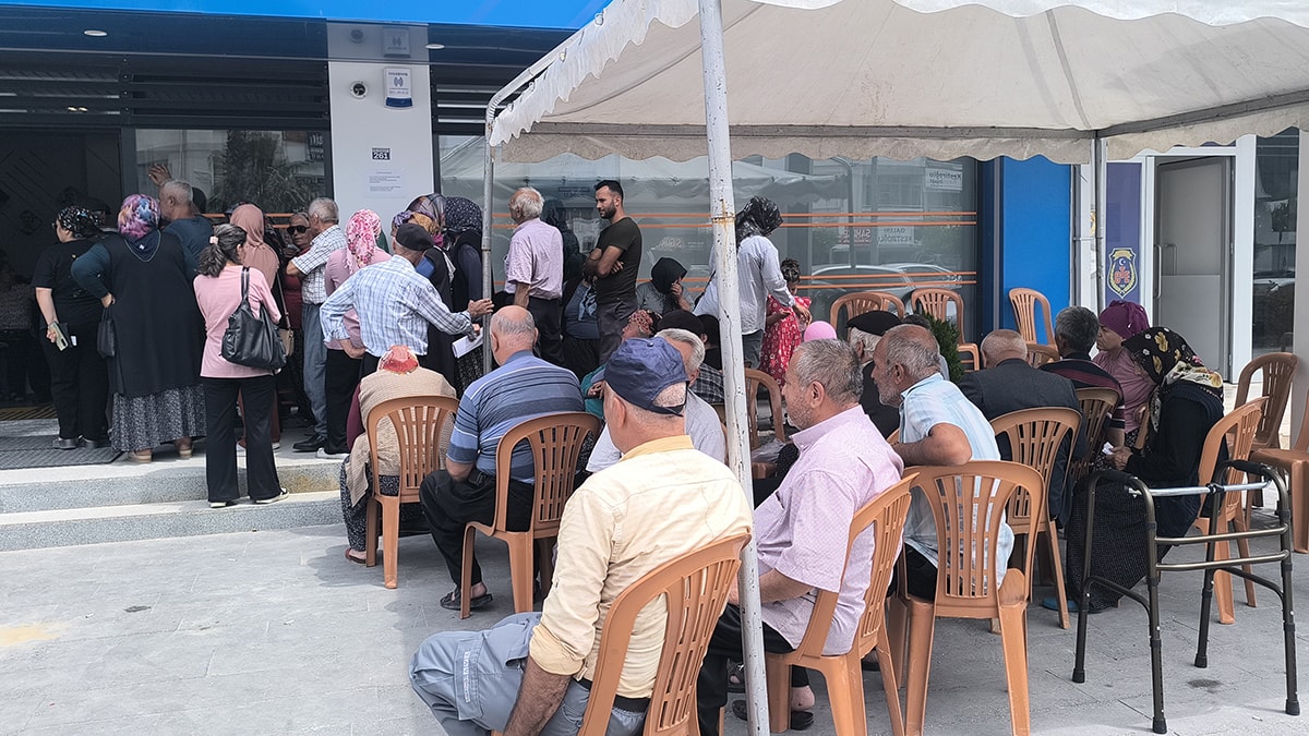 Sosyal yardımda  ‘değişiklik’ kuyruğu