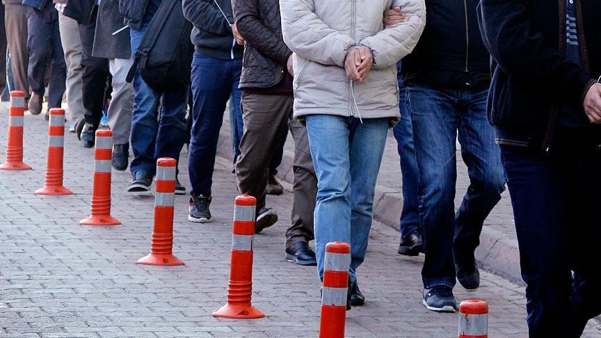 Antalya'da 'Altunlar' suç örgütü operasyon; 33 tutuklama