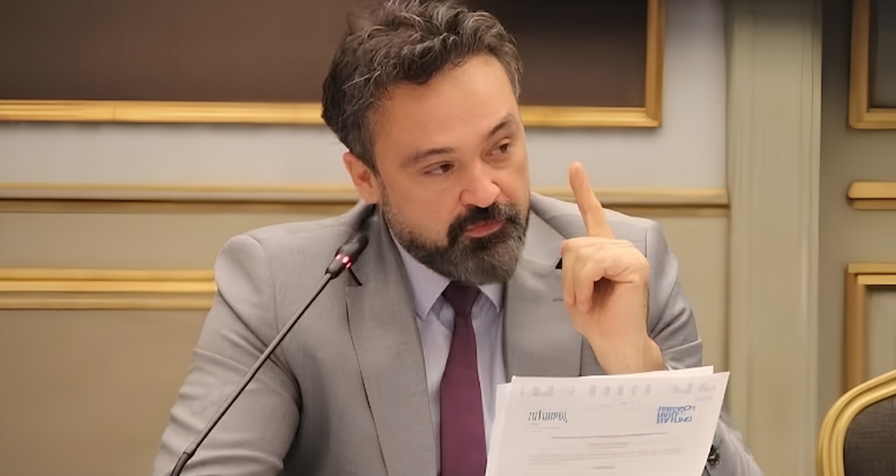 Kılıçdaroğlu yönetimi, parti avukatı Tolga Şirin'i vekillikten azletti