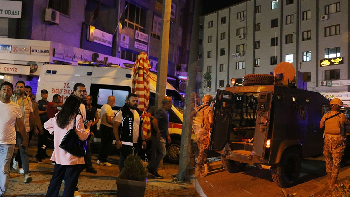 Uzman çavuş dehşeti! KADES ihbarına giden polise ateş açtı