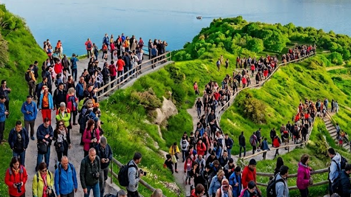 Ne Ege ne de Akdeniz: Turistler akın akın bu ilimize geliyor