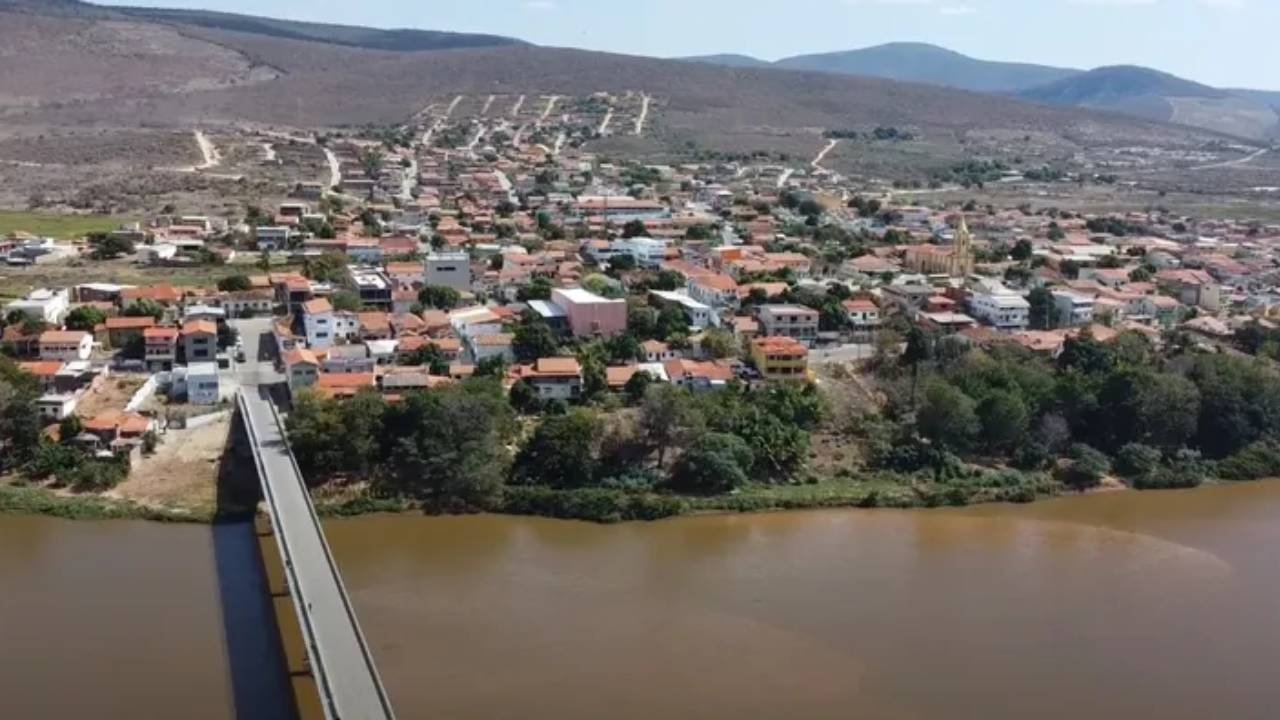 Ülkenin en yoksul bölgesinde kaderlerini değiştirecek beyaz altın rezervi var ama çıkartamıyorlar