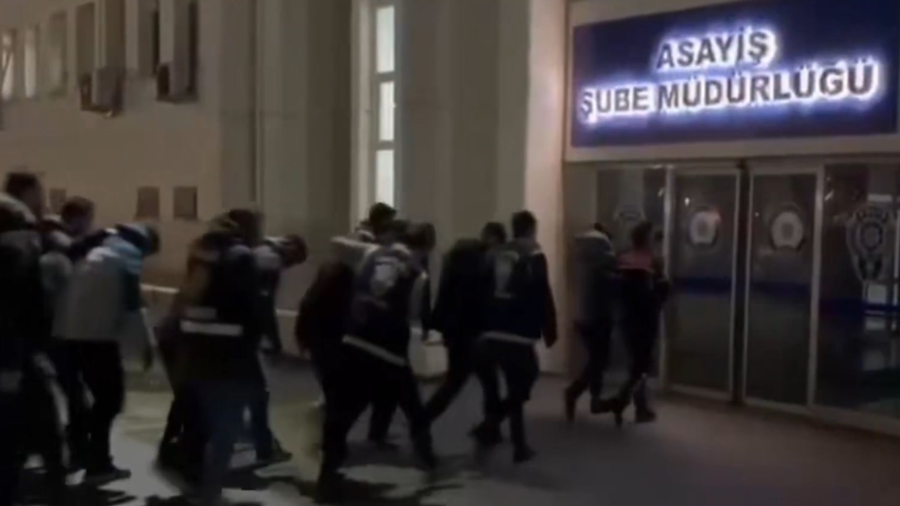 17 ilde 'nitelikli dolandırıcılık' operasyonu: 261 tutuklama