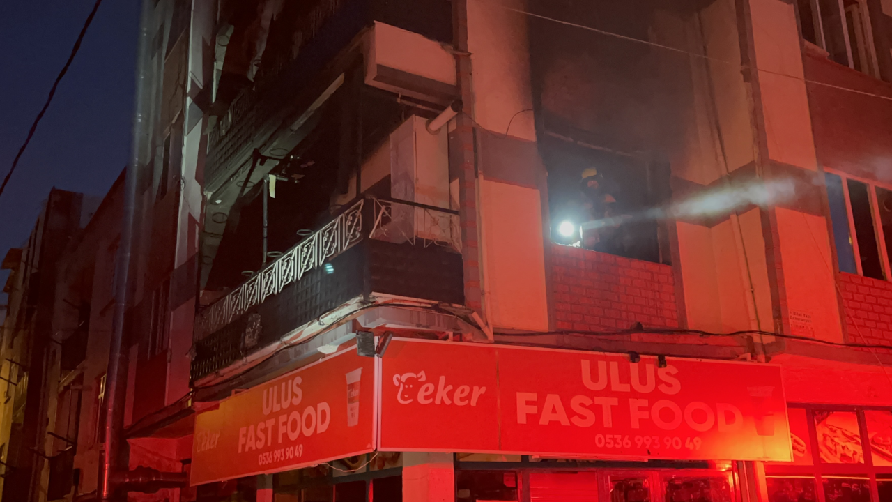 Bursa'da korkutan yangın! Anne, baba ve 3 çocuk hastanelik oldu