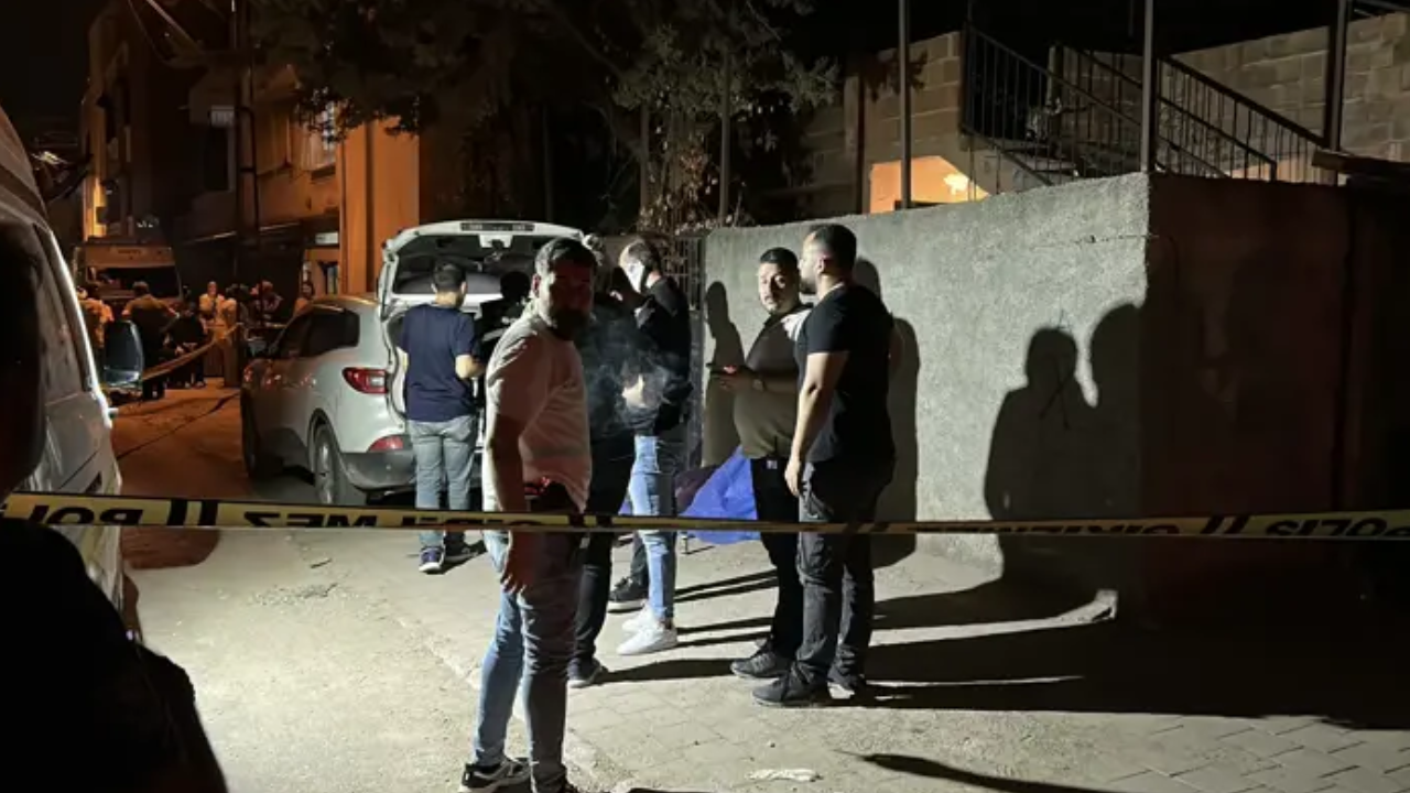 Kanlı kira tartışması: Kendisini tabancayla yaralayan kardeşini öldürdü