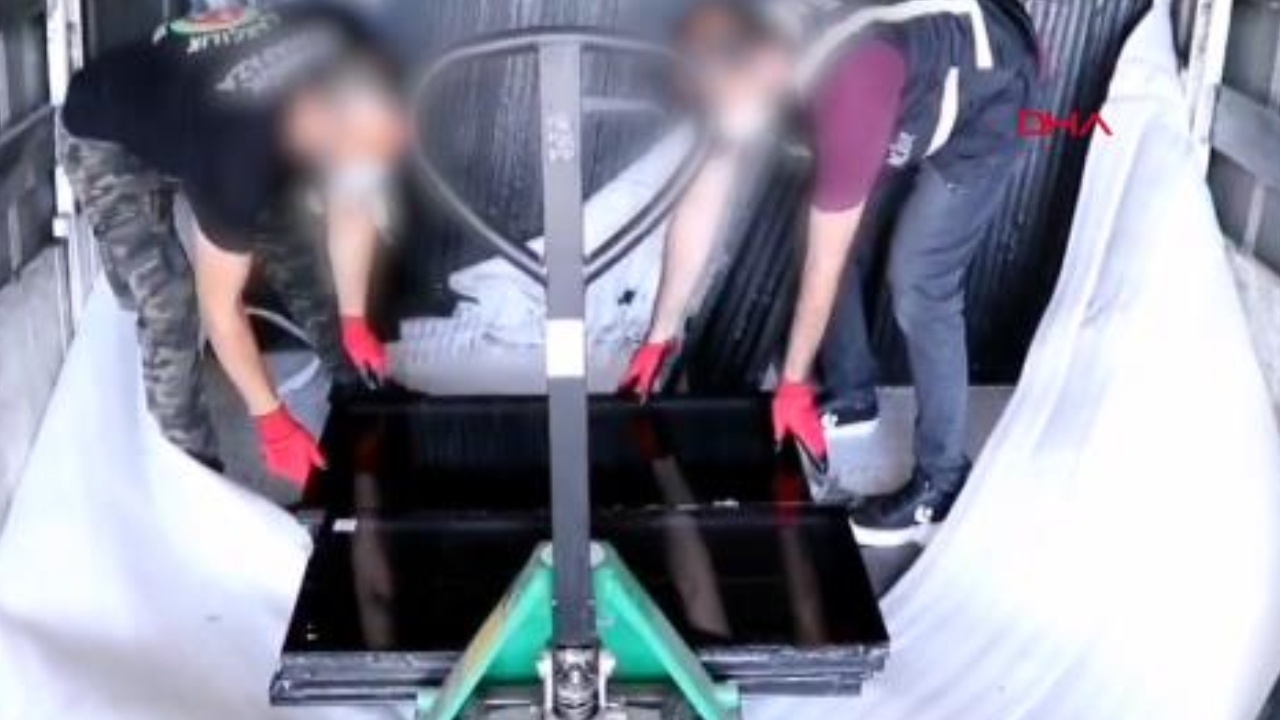 İpsala Gümrük Kapısı'nda 1 ton üzerinde uyuşturucu madde yakalandı