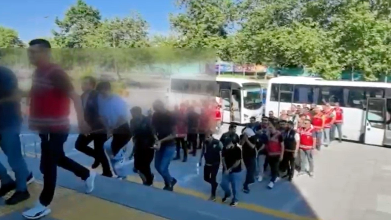 İki ilde yasa dışı bahis operasyonu! 32 kişi tutuklandı