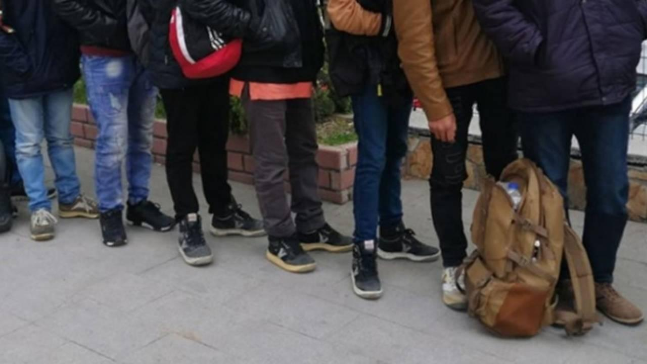 Edirne ve Kırklareli'de 18 düzensiz göçmen yakalandı