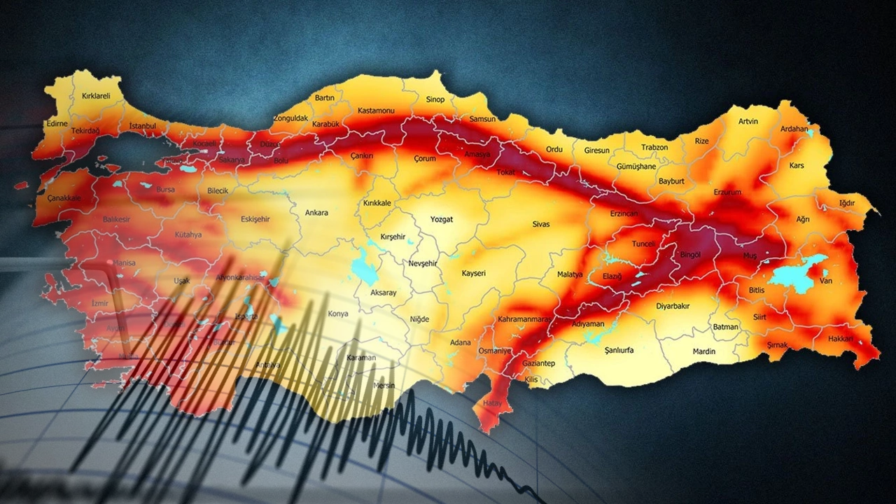 Bir il beşik gibi sallanıyor: Dün gece 62 deprem meydana geldi