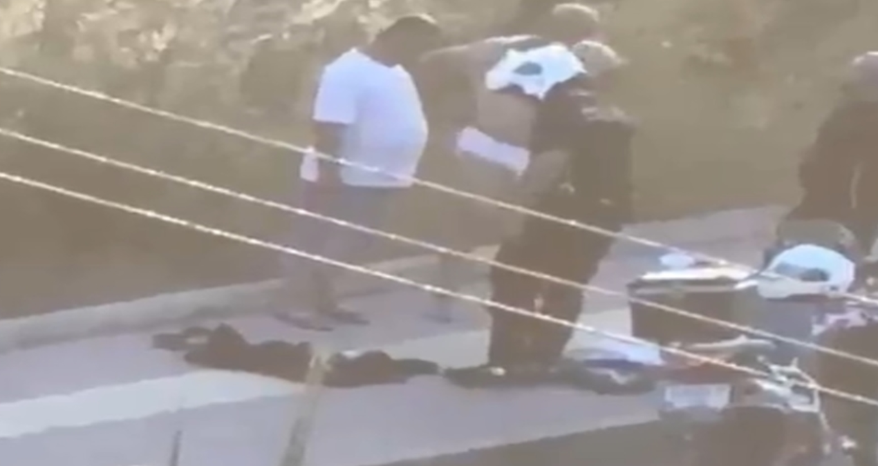 Mersin'de skandal görüntüler: Polis arama yaparken iç çamaşırına kadar soydu!