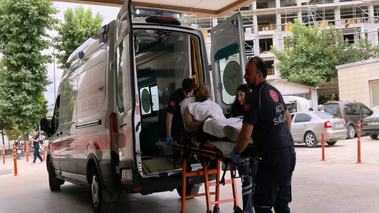 Sokakta tartıştığı eniştesini 7 yerinden bıçakladı