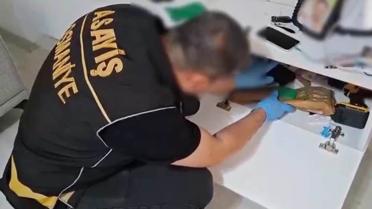 Telefon dolandırıcılarına açık hat temin eden şüphelilere kelepçe