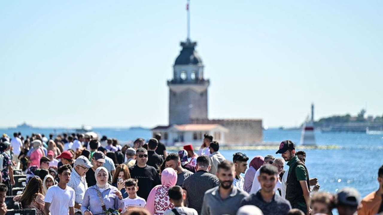 AKOM gün gün uyardı: İstanbul'da sıcaklıklara poyraz kalkanı!