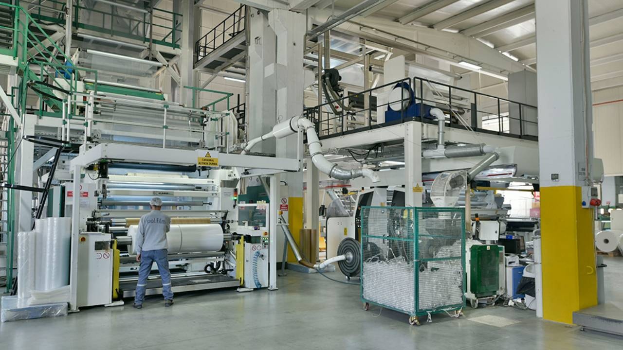 29 yıllık plastik devi tüm varlıklarını satışa çıkardı