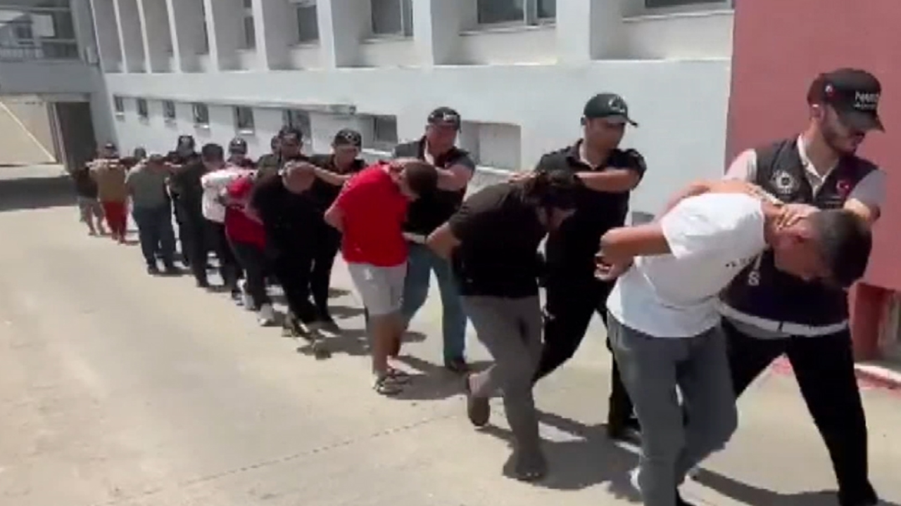 Adana'da uyuşturucu operasyonu: 58 kişi tutuklandı