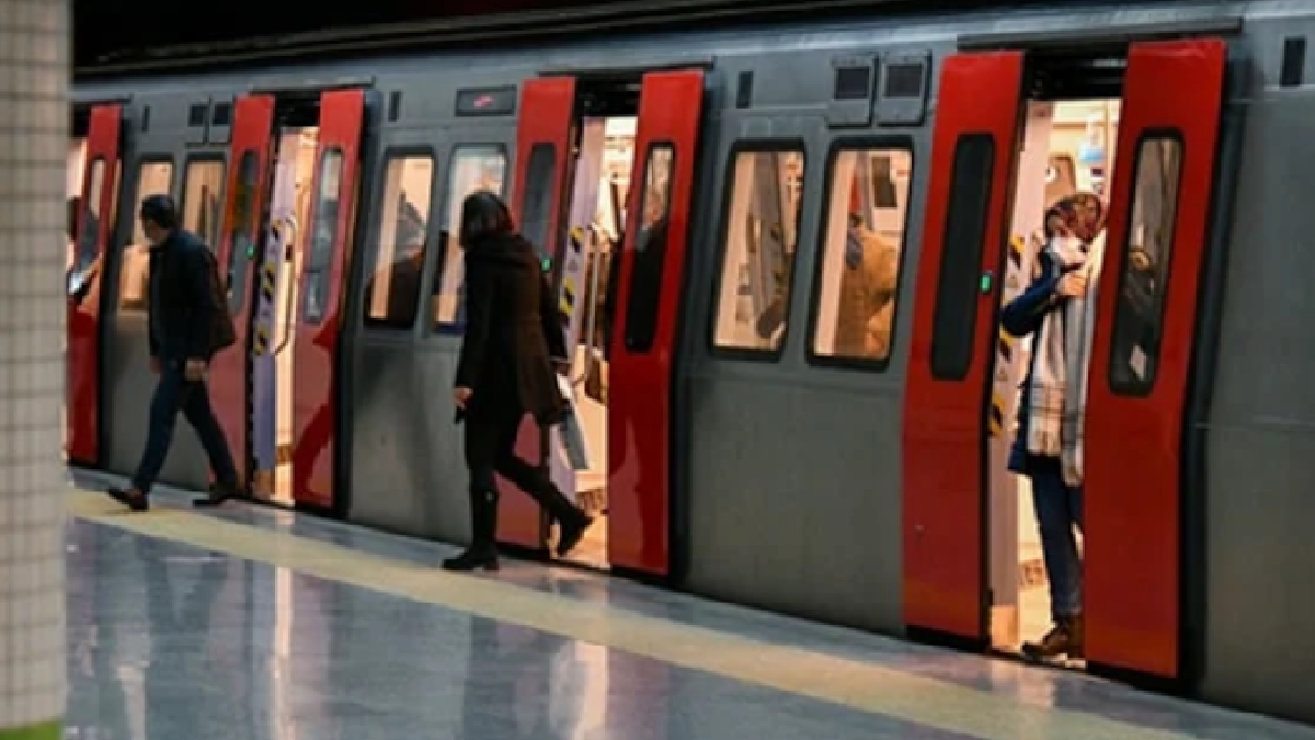 İstanbul'da çok beklenen metro sonunda açılıyor: Tarih belli oldu