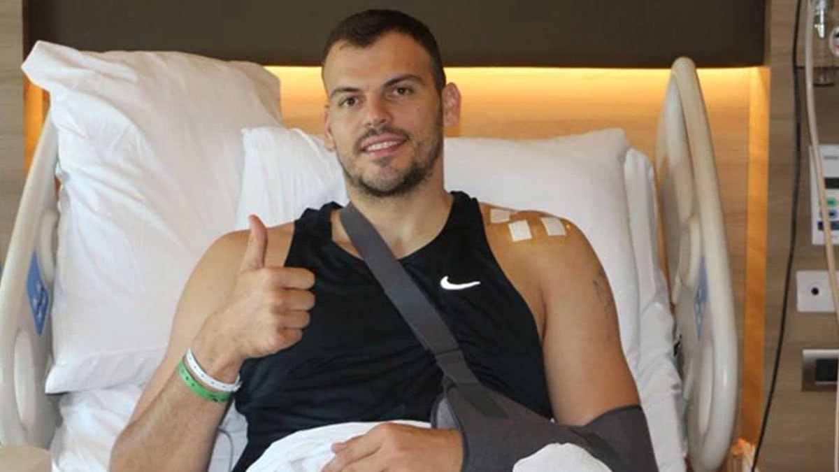 Beşiktaş GAİN'de Ante Zizic ameliyat oldu