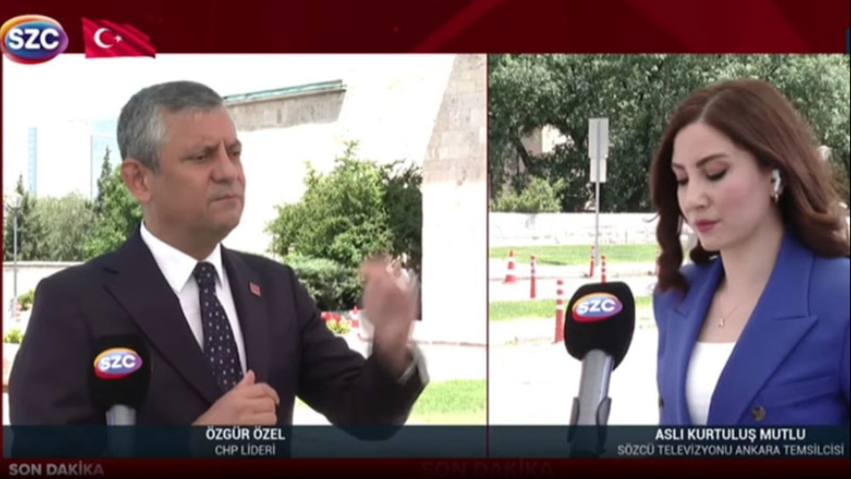 Son dakika: Özel yeni partinin ismini açıkladı!