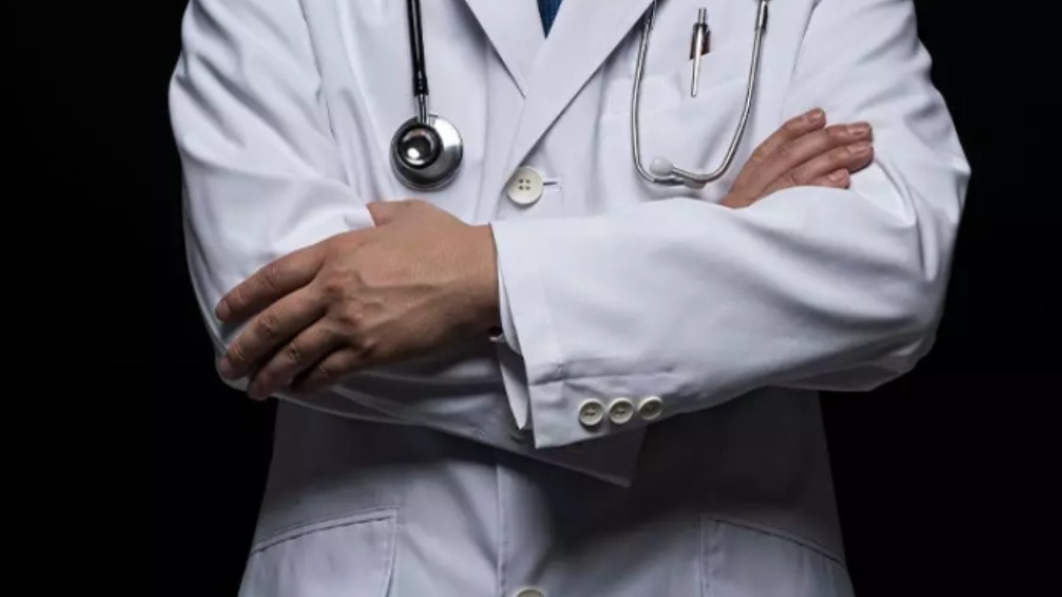 Parasız doktora gidemiyorduk parasız doktor olamıyoruz