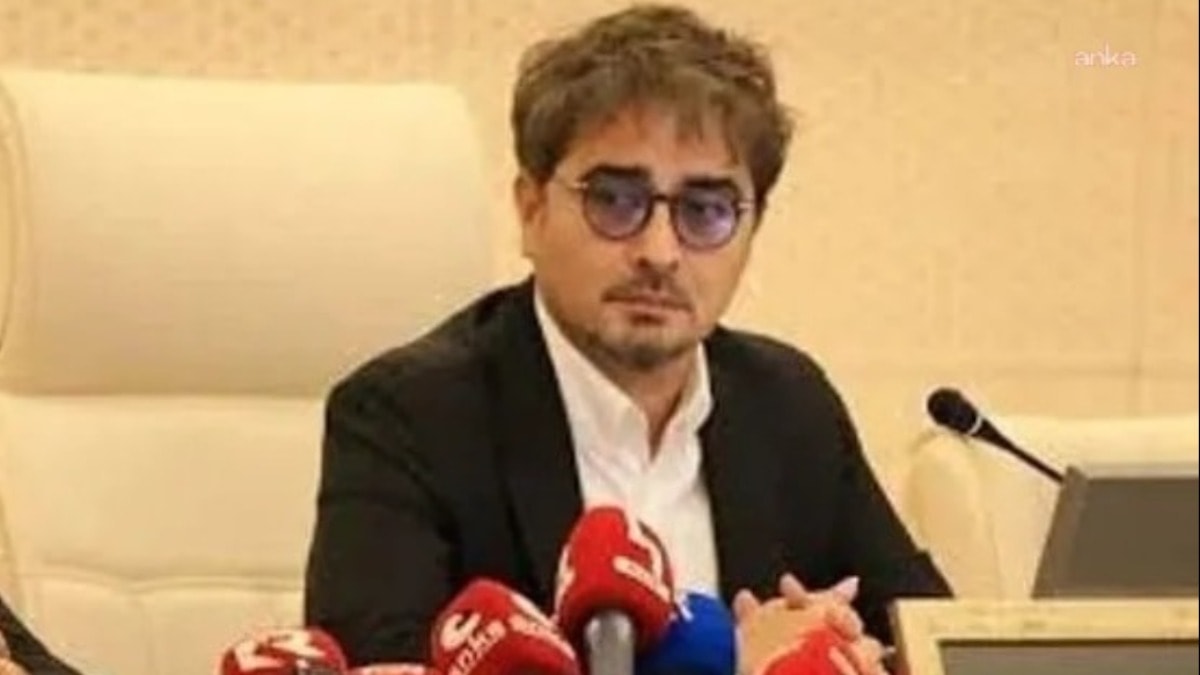 Manisa'da CHP Grup Başkanvekili Ahmet Anıl Ceylan gözaltına alındı