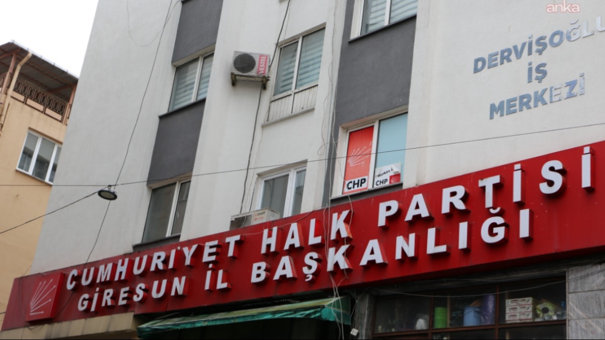 CHP'de bir başkan daha görevden alındı