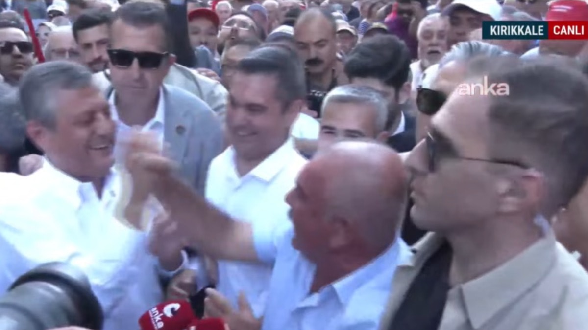 Özgür Özel'e Kırıkkale'de de aynı ilgi