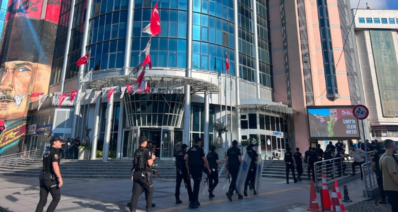 ‘Ekşi yemedim, karnım ağrımaz’