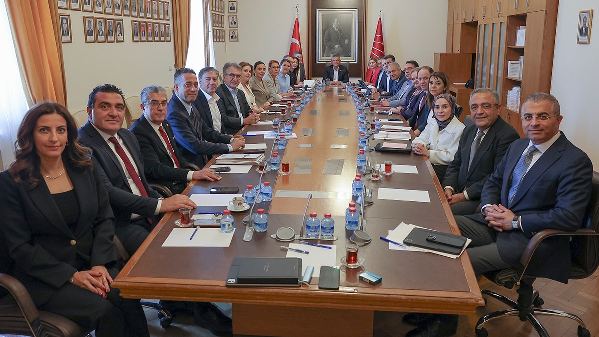 Özel’in 3 aşamalı planı