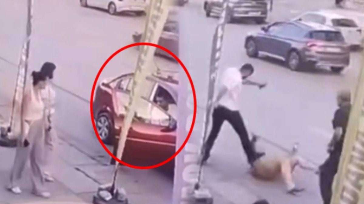 Genç kızlara laf attı, uyaran yaşlı adamı tekme tokat dövdü
