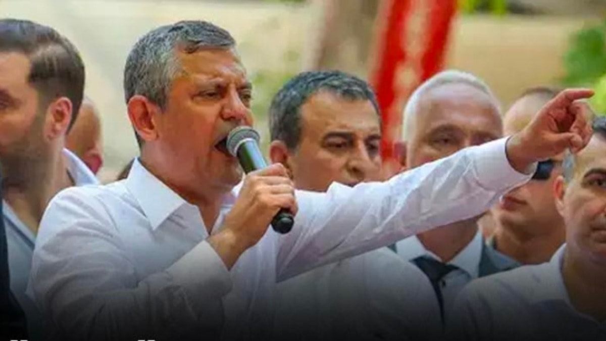 Özgür Özel Adana'da Erdoğan'a seslendi: 'Sana bu seçimi kazandırmayacağız'