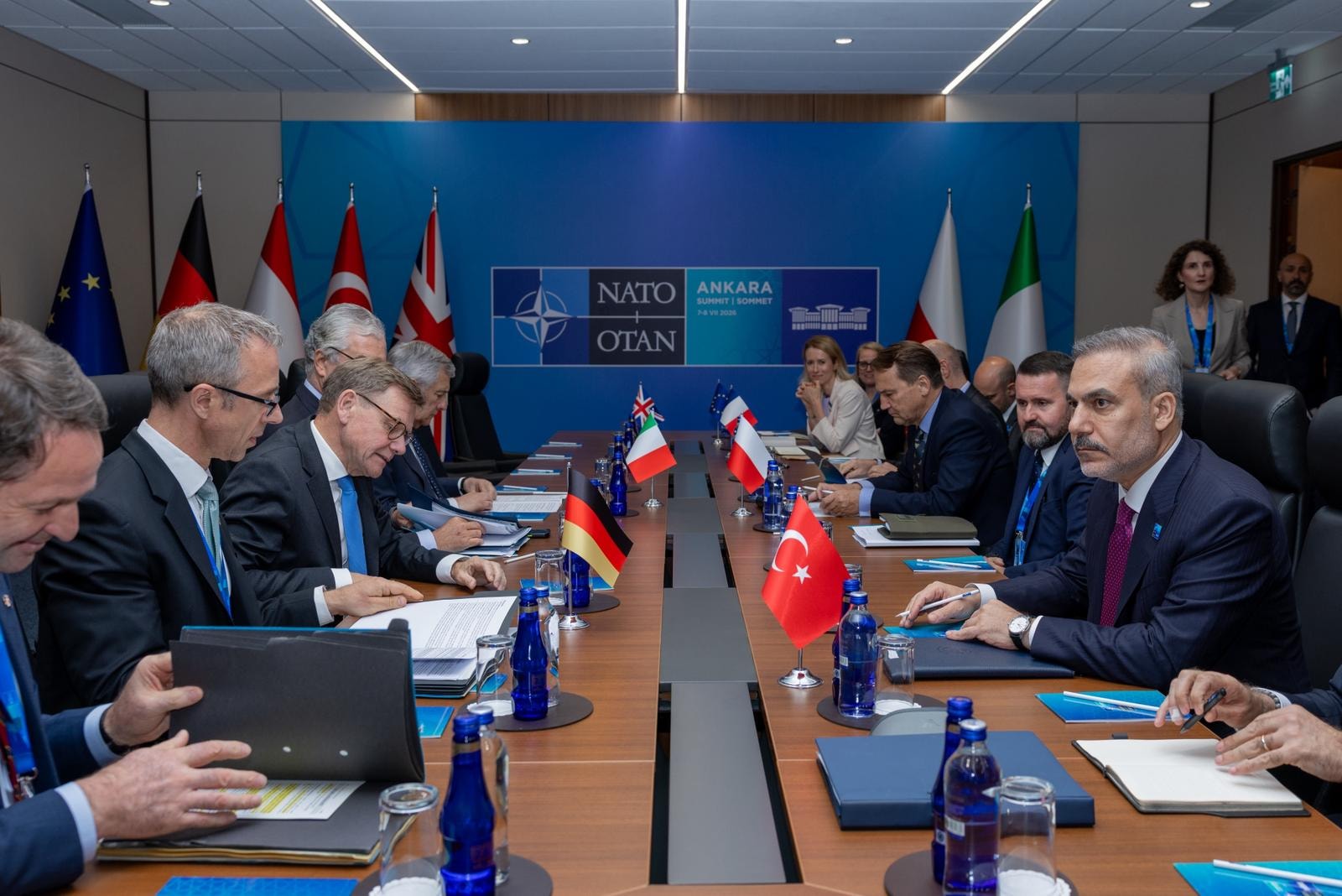 Yeni NATO'nun en önemli toplantısı başlıyor