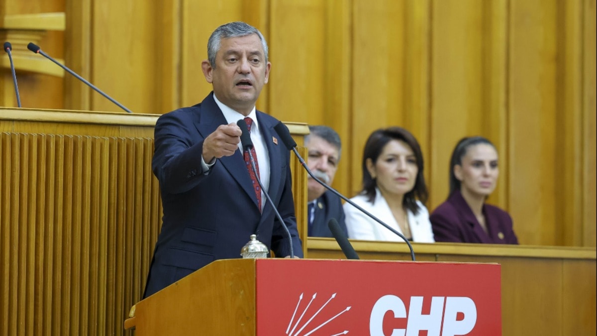 CHP'de yeni parti için sembolik önemi olan tarih seçildi