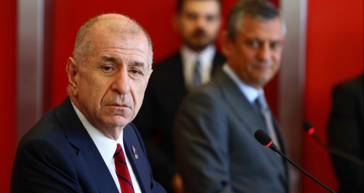 CHP’li Belediye Başkanı Sürpriz Bir Adım Attı: Zafer Partisi’ne Geçiş Yaptı