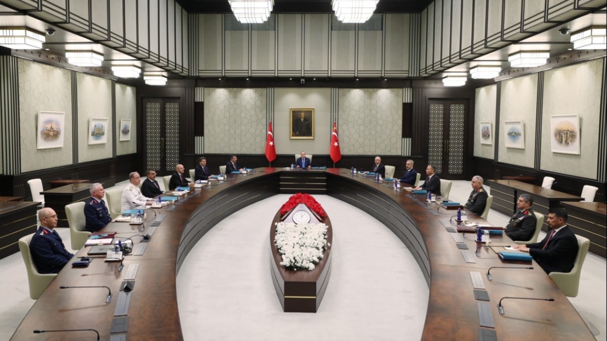 332 paşa YAŞ’ı bekliyor