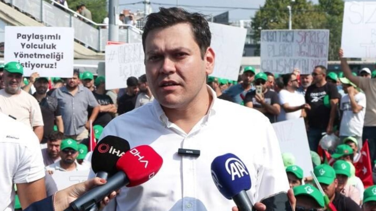 Martı'nın kurucusu siyasete girdi: İşte katıldığı parti