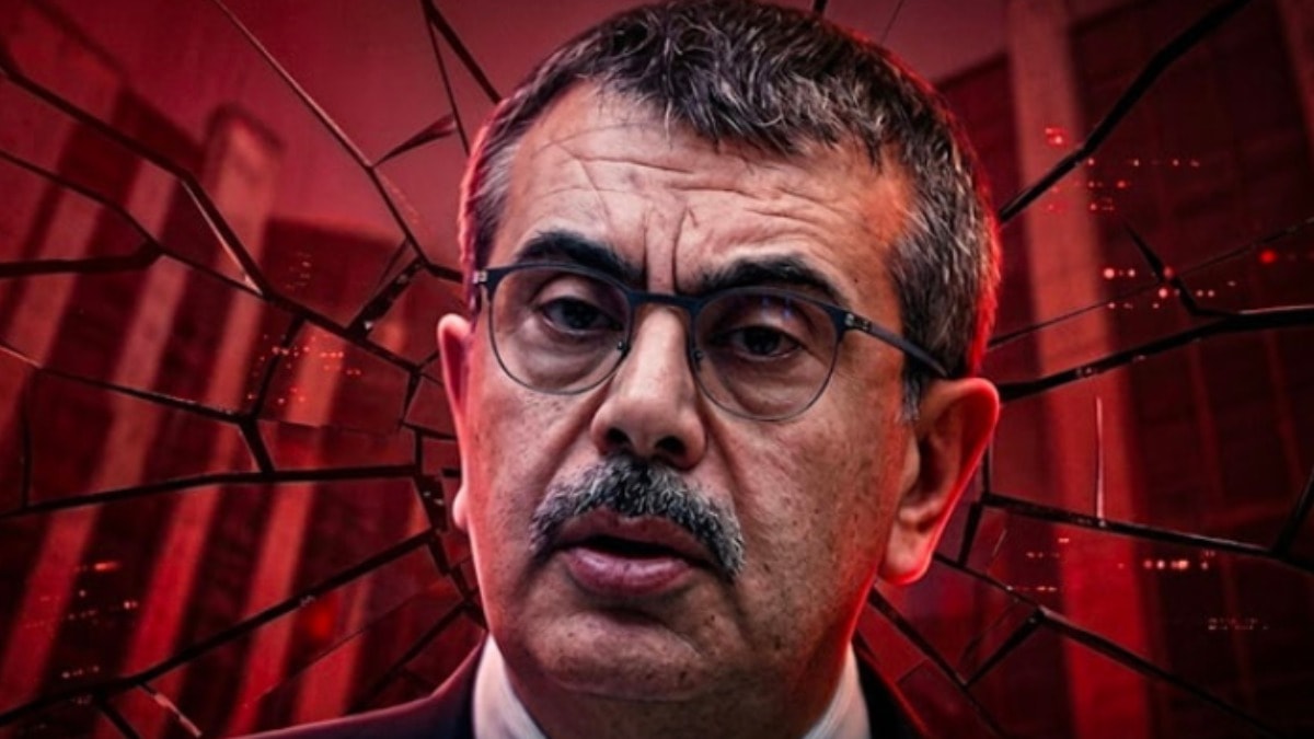 Yusuf Tekin ilkokulda bu olayları yaşamış… 'Sayın Tekin siz hangi Türkiye'de okudunuz'