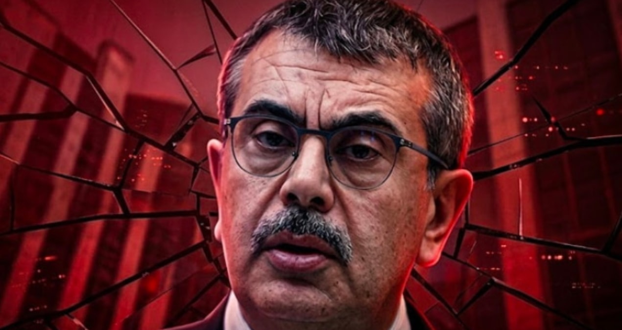Yusuf Tekin ilkokulda bu olayları yaşamış... 'Sayın Tekin siz hangi Türkiye'de okudunuz'