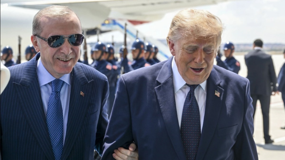 Dostum Trump'tan vergi hediyesi