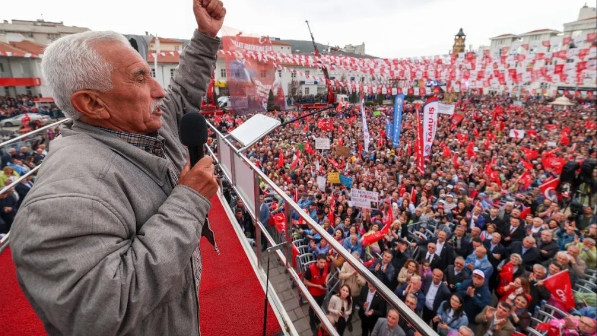 Kılıçdaroğlu, Abdullah amcayı da CHP'den attı