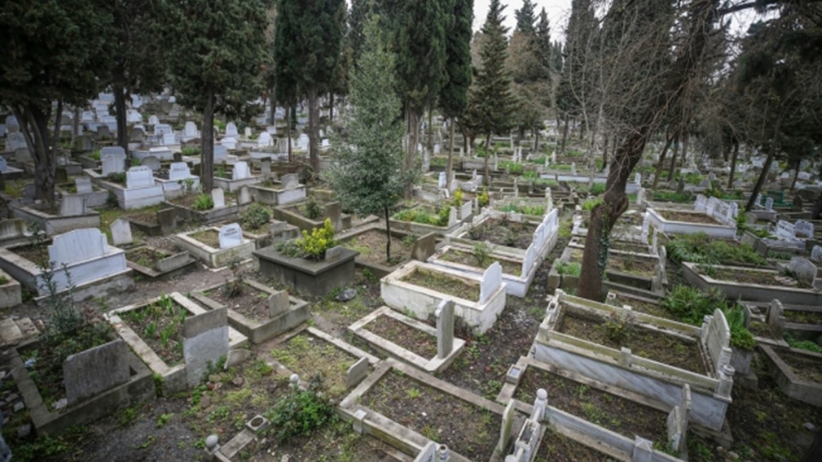 Mezar fiyatları üçe katlandı