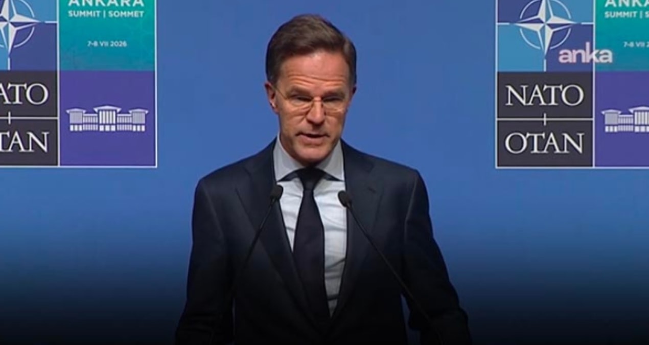 Rutte'den Ankara'da iktidara örtülü eleştiri: Medya önemli toplantılara katılabilmeli