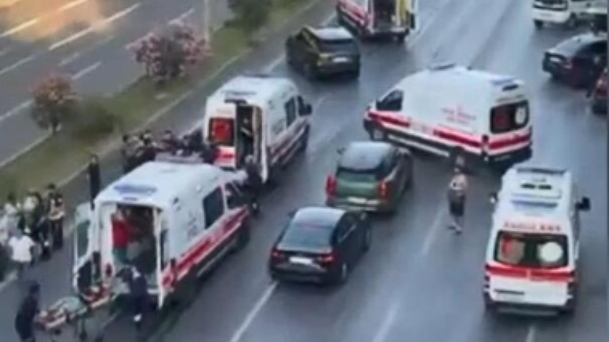 Esenler'de zincirleme kaza: 3 yaralı
