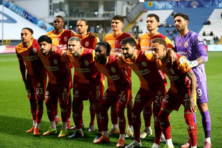 Galatasaray'da sürpriz ayrılık! Süper Lig ekibine gidiyor