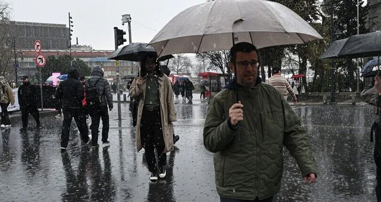 AKOM İstanbul için saat verdi: Yarın dışarı çıkacaklar dikkat
