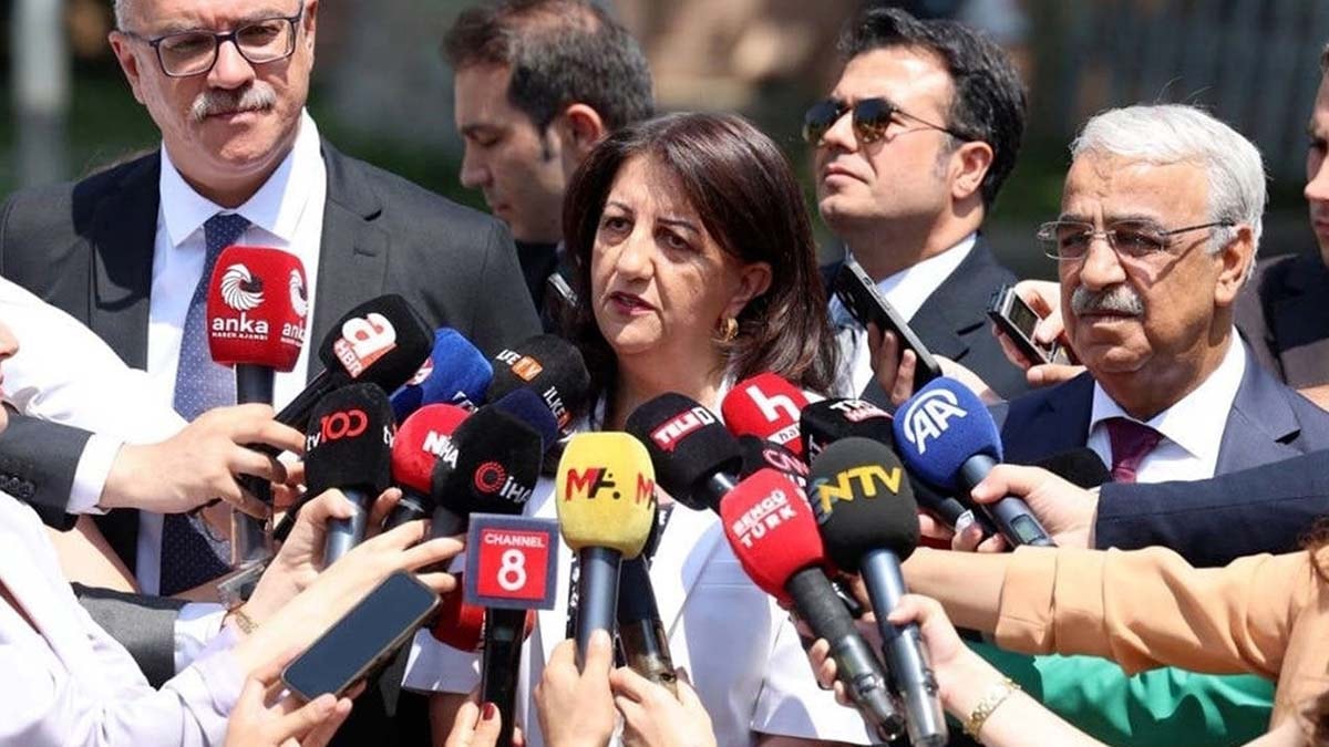 AKP ve DEM Parti'den süreç görüşmesi